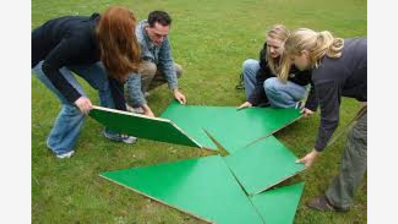 Bekijk Strand en bos activiteiten XL Games ( zo wel binnen als buiten mogelijk)
